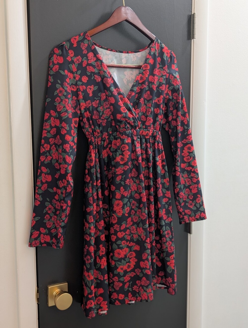 Red Floral V-Neck Long Sleeve Dress - Women